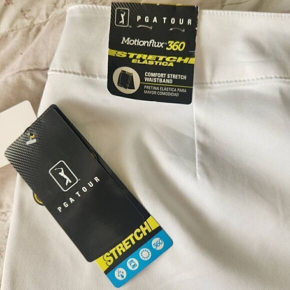 PGA Tour Women's Motionflux Stretch Golf Shorts Size 14 - Picture 4 of 4